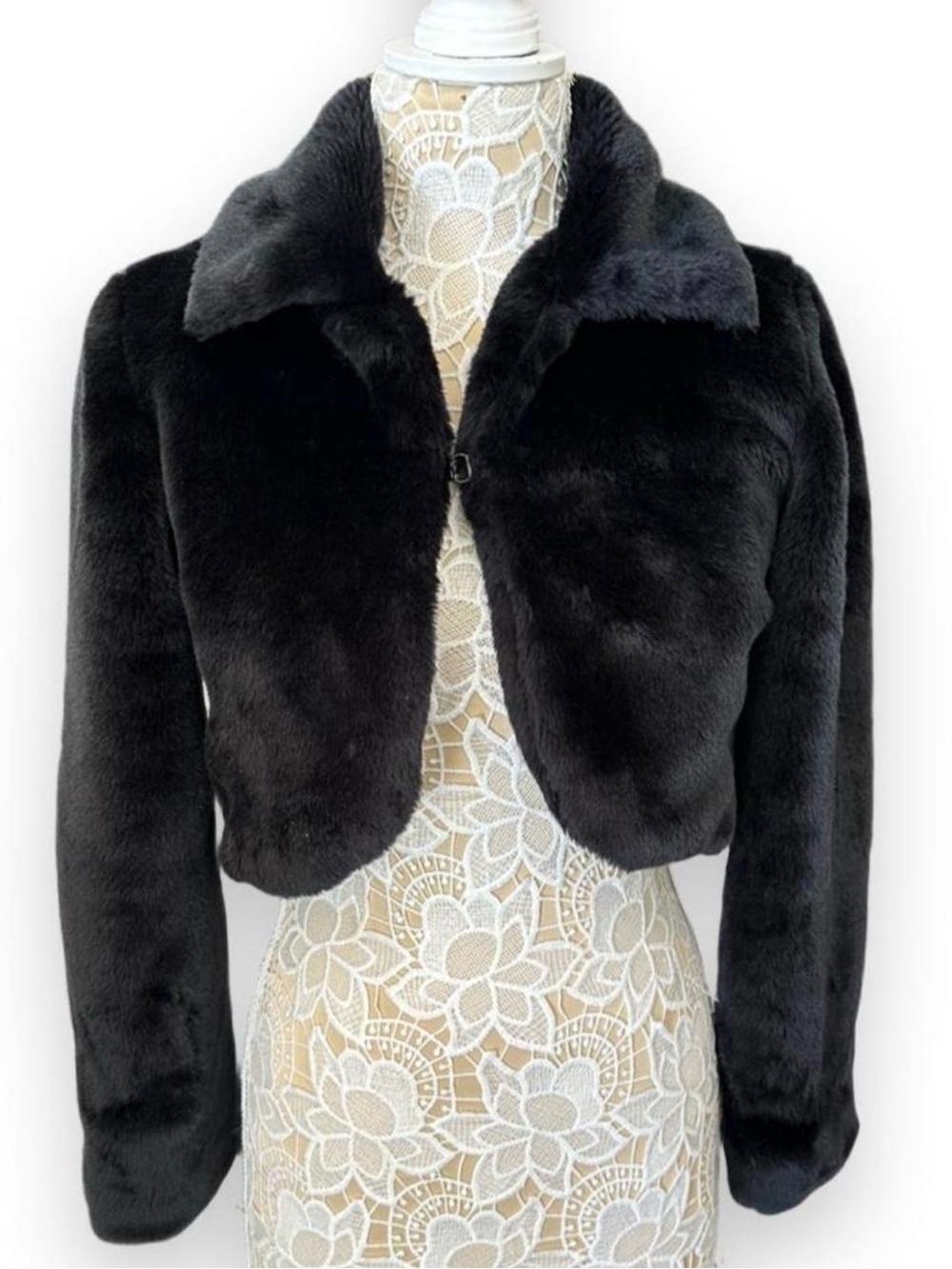 Guess Black Faux Fur Cropped Teddy Jacket